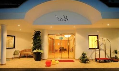 Hotel Sonnenburg Merano - Photo3