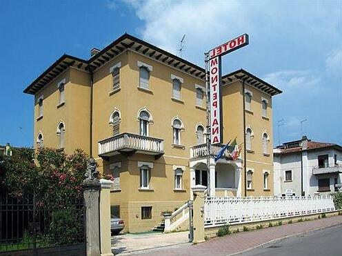 Hotel Montepiana - Photo2