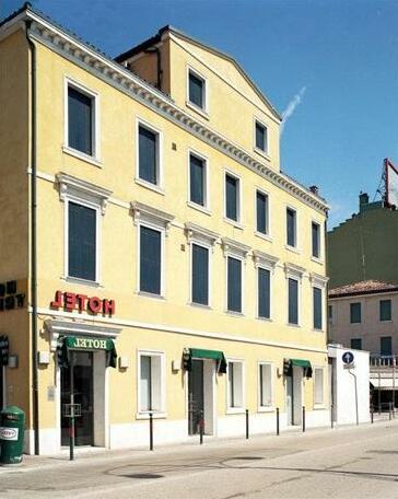 Hotel Trieste Mestre - Photo2