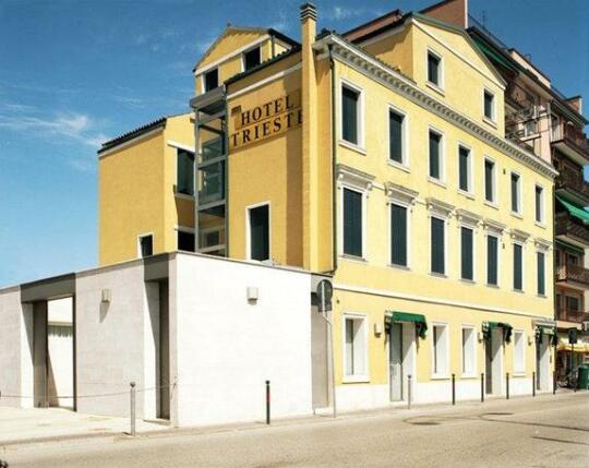 Hotel Trieste Mestre - Photo3
