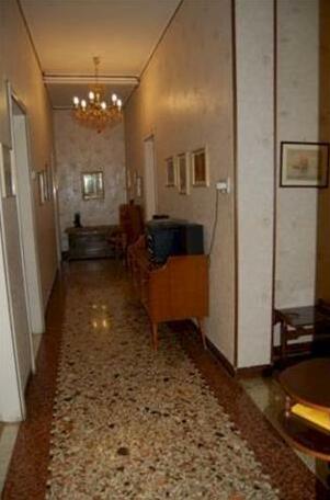 Laguna Residence - Photo2