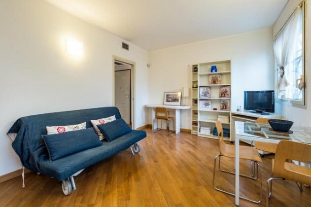 Bocconi Cozy Apartment - Photo2