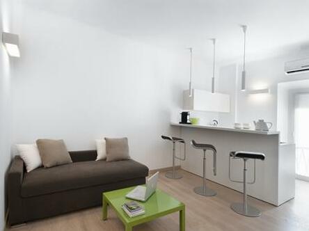 Brera Apartments in San Fermo - Photo5