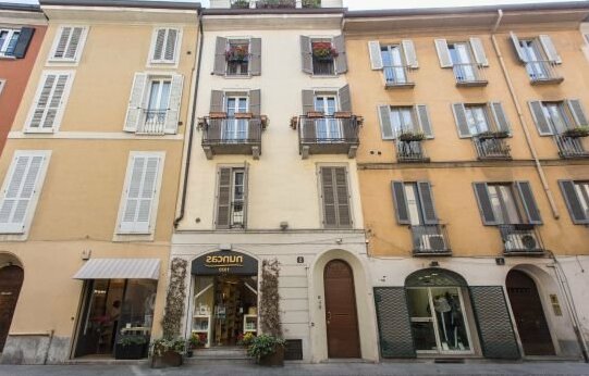 Charming Milan Apartments Brera - Madonnina