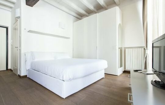 Charming Milan Apartments Brera - Madonnina - Photo2