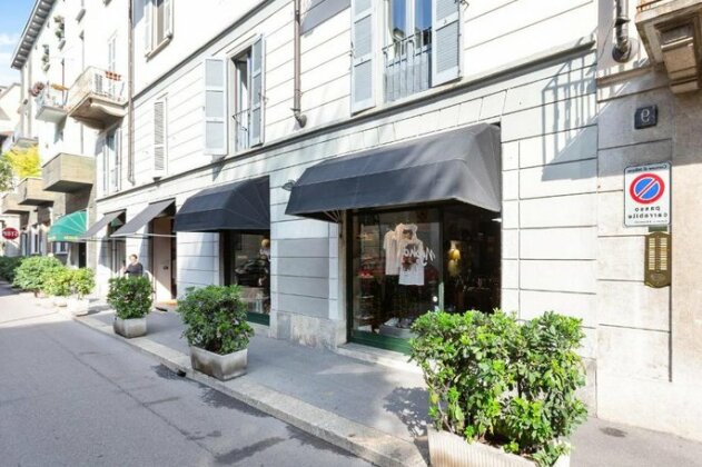 Corso Vercelli Elegant Apartment