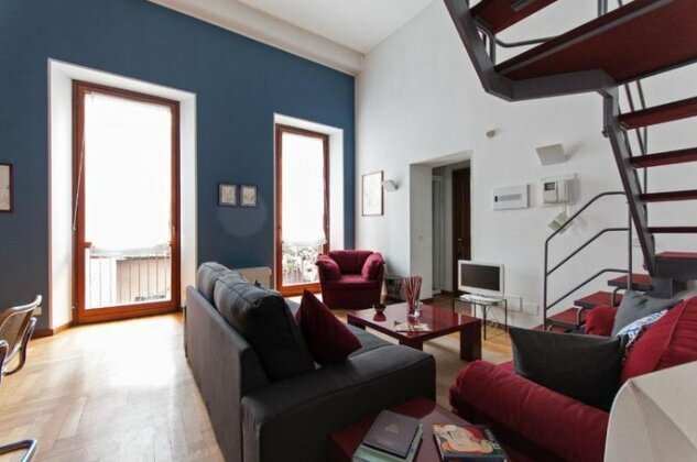Fancy Blue Duomo Duplex Apartement - Photo4