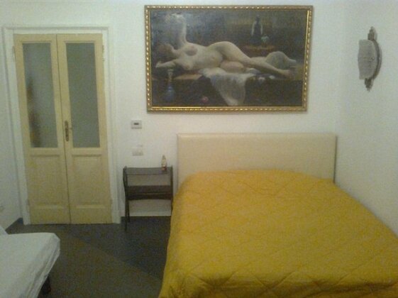 Guest Room Artgallery - Photo3