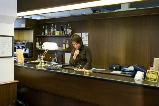 Hotel La Pace Milan - Photo3