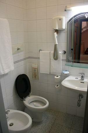 Hotel Mazzini - Photo5