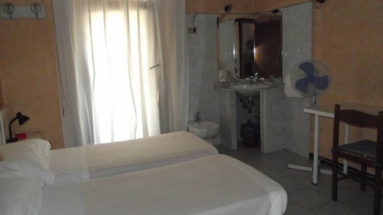 Hotel Merano Milan - Photo5
