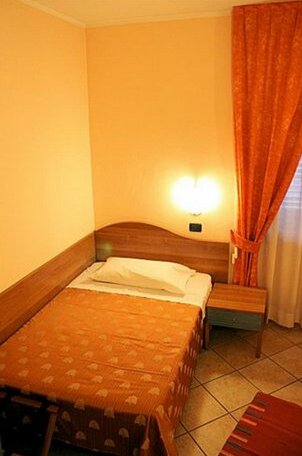 Hotel Sara Milan - Photo5