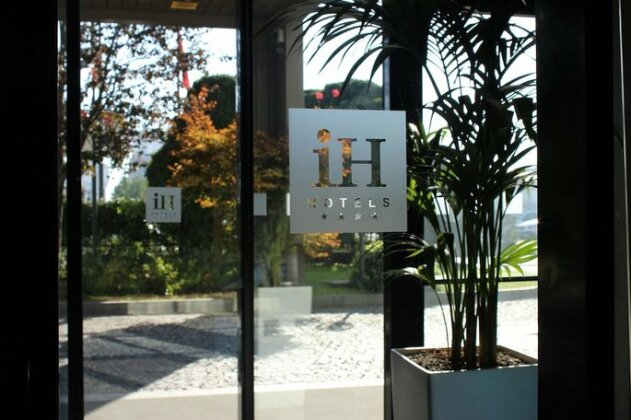 IH Hotels Milano Lorenteggio - Photo3