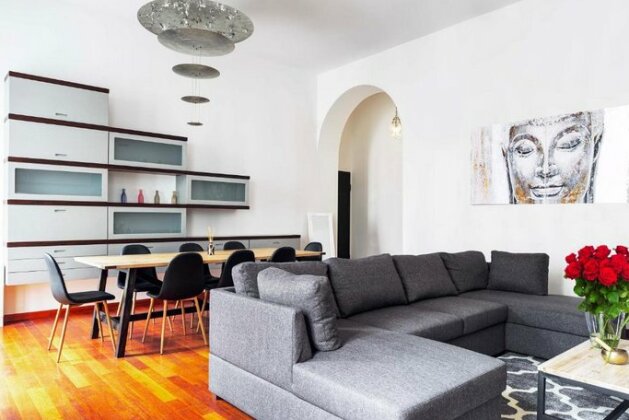 Luxury 3 bedrooms apartment in Brera - Photo2