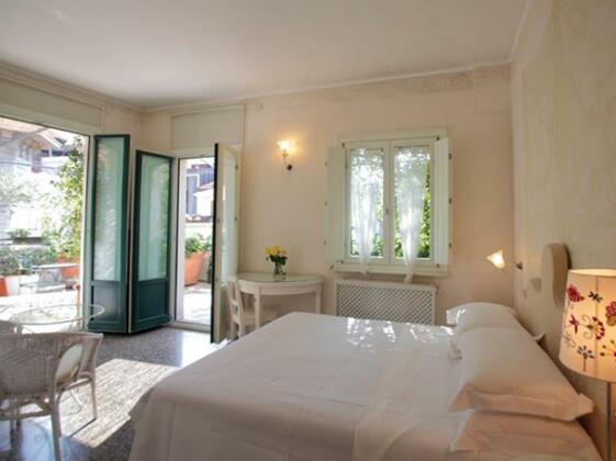 Milano Terrace Guest House - Photo3