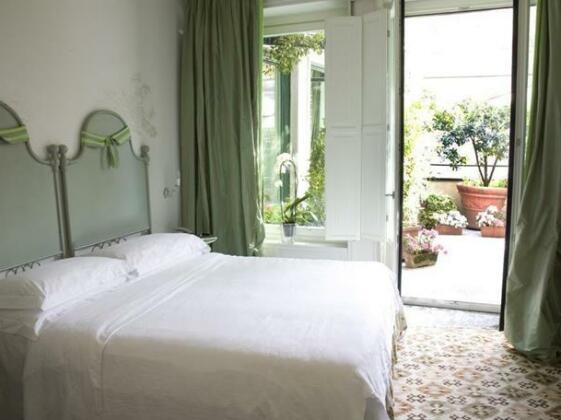 Milano Terrace Guest House - Photo4
