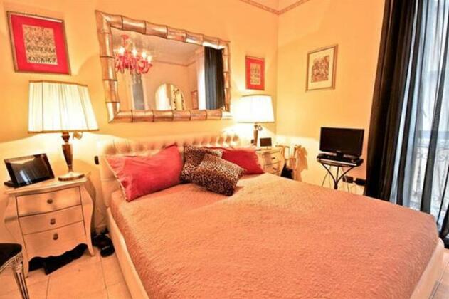 Strawberry House Milan - Photo4