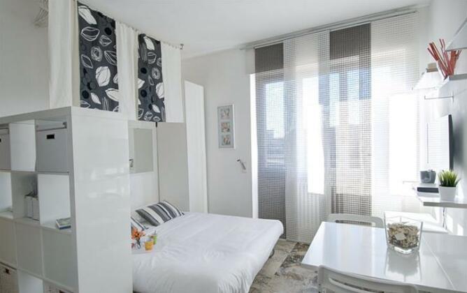 Via Sammartini - 3492 - Milan - HLD 37552 - Photo3