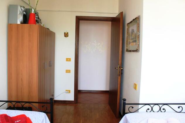 The Sunny House - Photo3