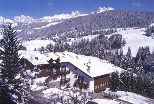 Debra Park Hotel - Photo2