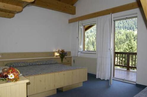 Debra Park Hotel - Photo3