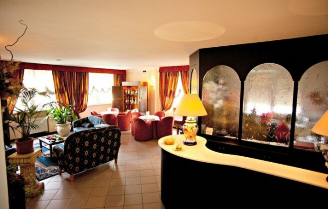 Hotel Mini Palace - Small & Charming - Photo2
