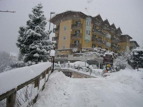 Alexander Hotel Alpine Wellness Dolomites - Photo2