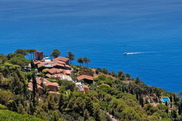 Hotel Torre Di Cala Piccola - Photo2