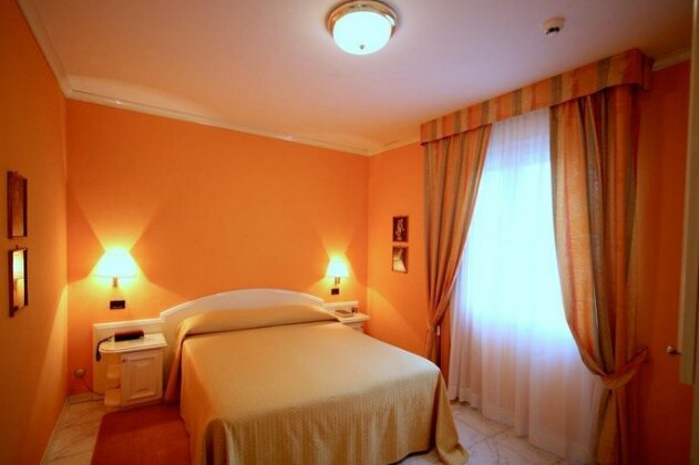 Hotel Villa Leri SPA - Photo4