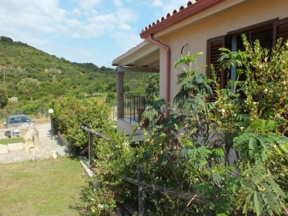 Villa Isabel Monte Nai - Photo5