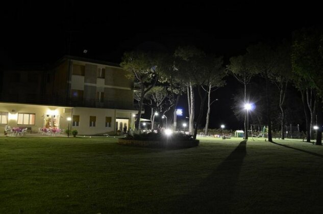 Hotel Ausonia Monte Porzio