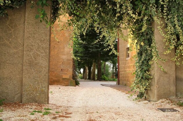 Antico Borgo La Commenda - Photo4