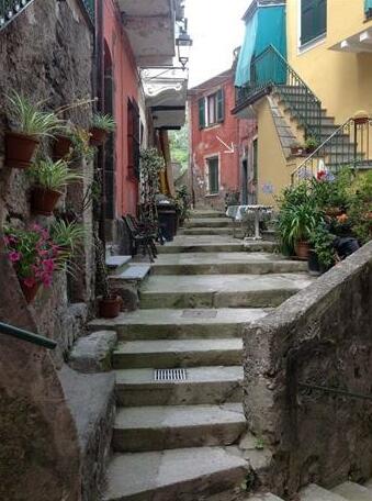 Monterosso Family Homes - Photo2