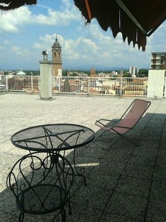 The Penthouse Monza - Photo5