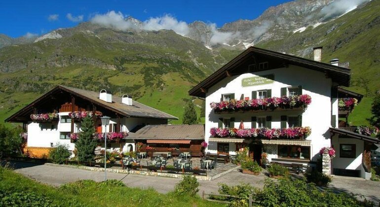 Hotel Alpenblick Moos in Passeier