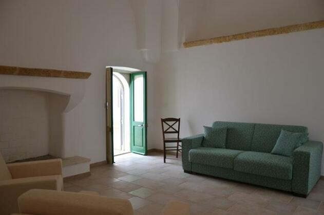 Vico Torri - Photo5