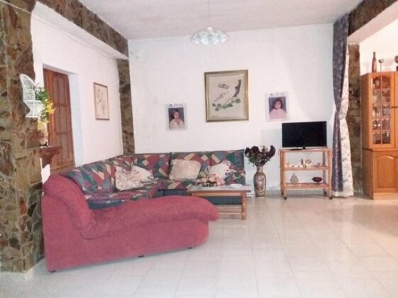 House With 3 Bedrooms in Musei With Terrace - 20 km From the Beach