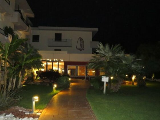 Hotel Villa Claudia - Photo2