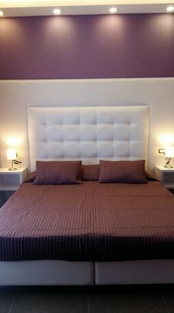 B&B Central Station Naples - Photo2