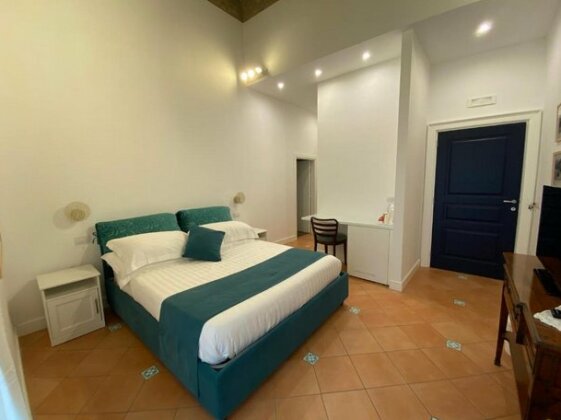 Eleonora Suites - Photo3