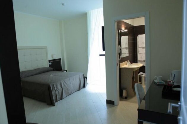 Hotel Ferdinando II - Photo2