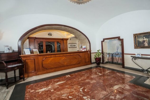 Hotel La Pace Naples - Photo4