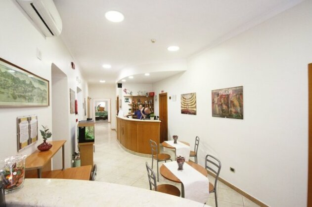 Hotel Zara Napoli - Photo2