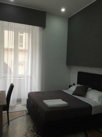  Photo 2
