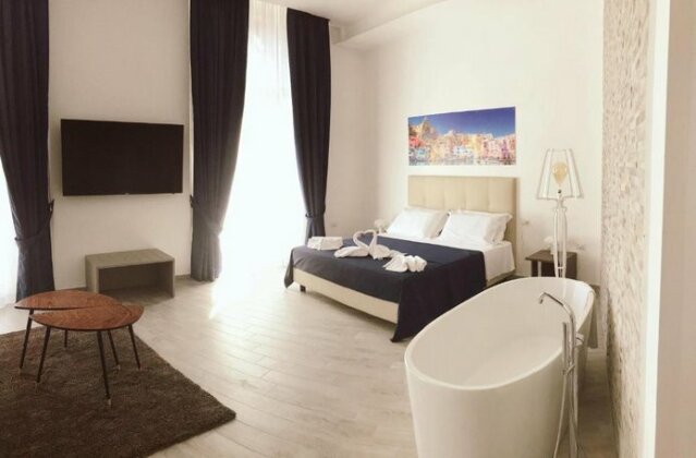 Napoli Rooms & Suite - Photo2