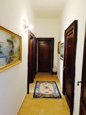 Parthenope's home - Photo3