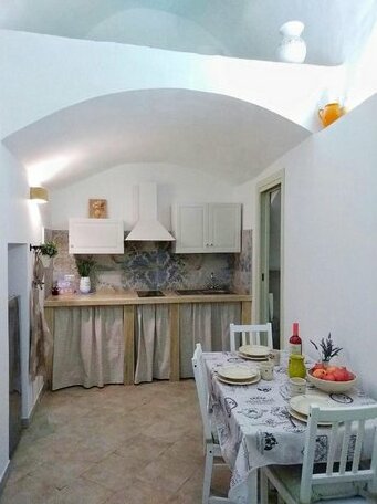 Kamares - Photo2