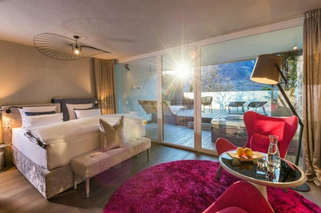 Luxury DolceVita Resort Preidlhof - Photo3