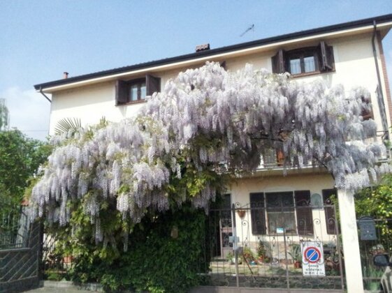 Homestay in Nichelino near Moncalieri Sangone Railway Station