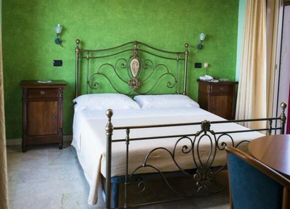Hotel Nizza Nizza di Sicilia - Photo4